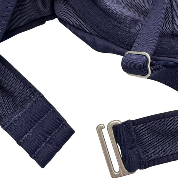 Athleta Size 40 B/C Twist Up Underwire Bikini Swim Top Caspian Blue 386376 - Picture 5 of 8